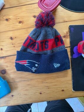 New Era Patriots Knit Pom Beanie in Navy, Gray & Red